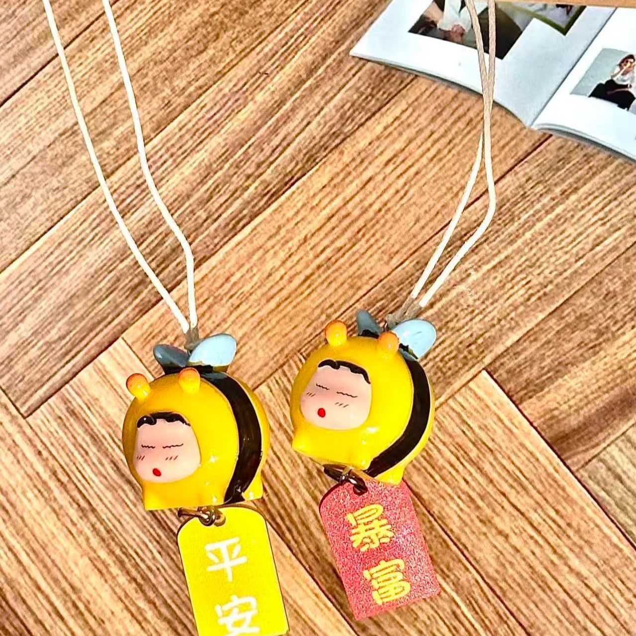 Figurka Crayon Shin-chan Bee C – Car Mirror recenzja i cena