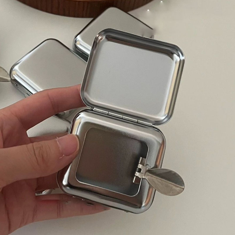 Popielniczka metalowa Hello Ki – Car Accessories Japanese recenzja i cena